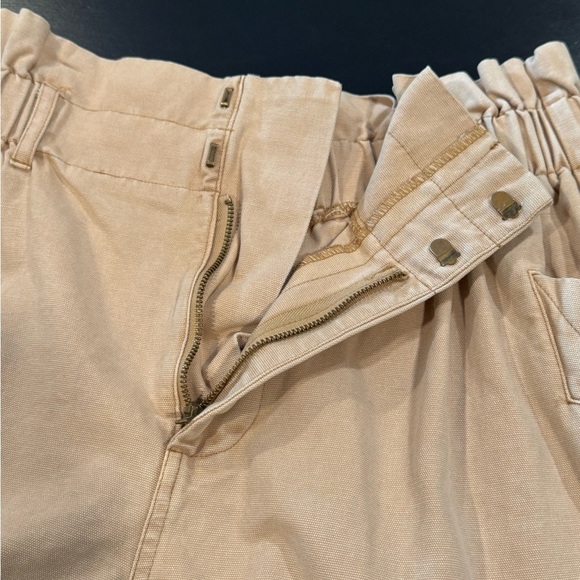 BDG Urban Outfitters Khaki Tan Canvas Paper Bag High Rise 2” Womens Shorts Large - Picture 5 of 12